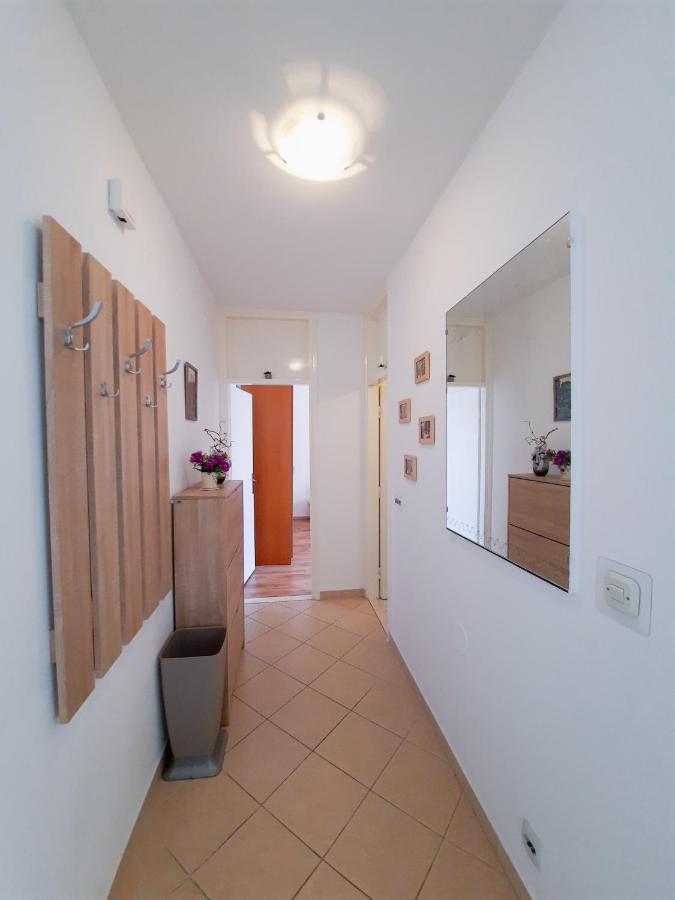 Apartment Lola Сплит Екстериор снимка